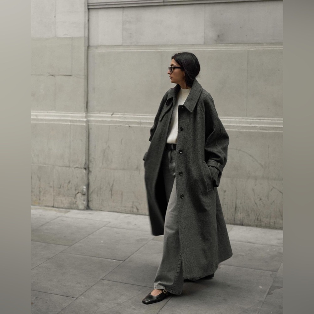VINTAGE STILLS | wool long coat with silk lining | 40 - Picture 1 of 8